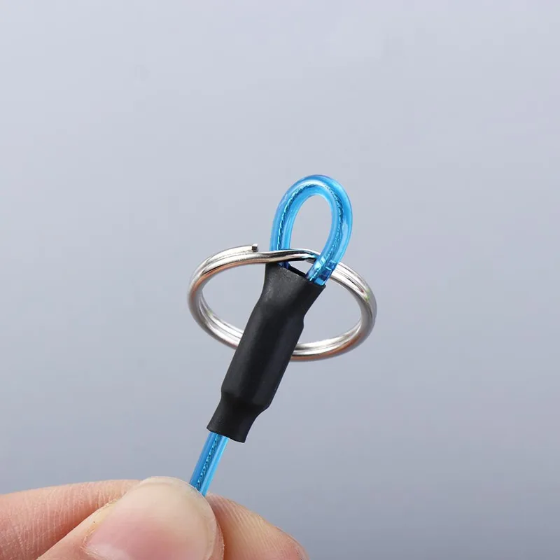 Металлический карабин-брелок,  – обзор и цена Fishing Kit Compact